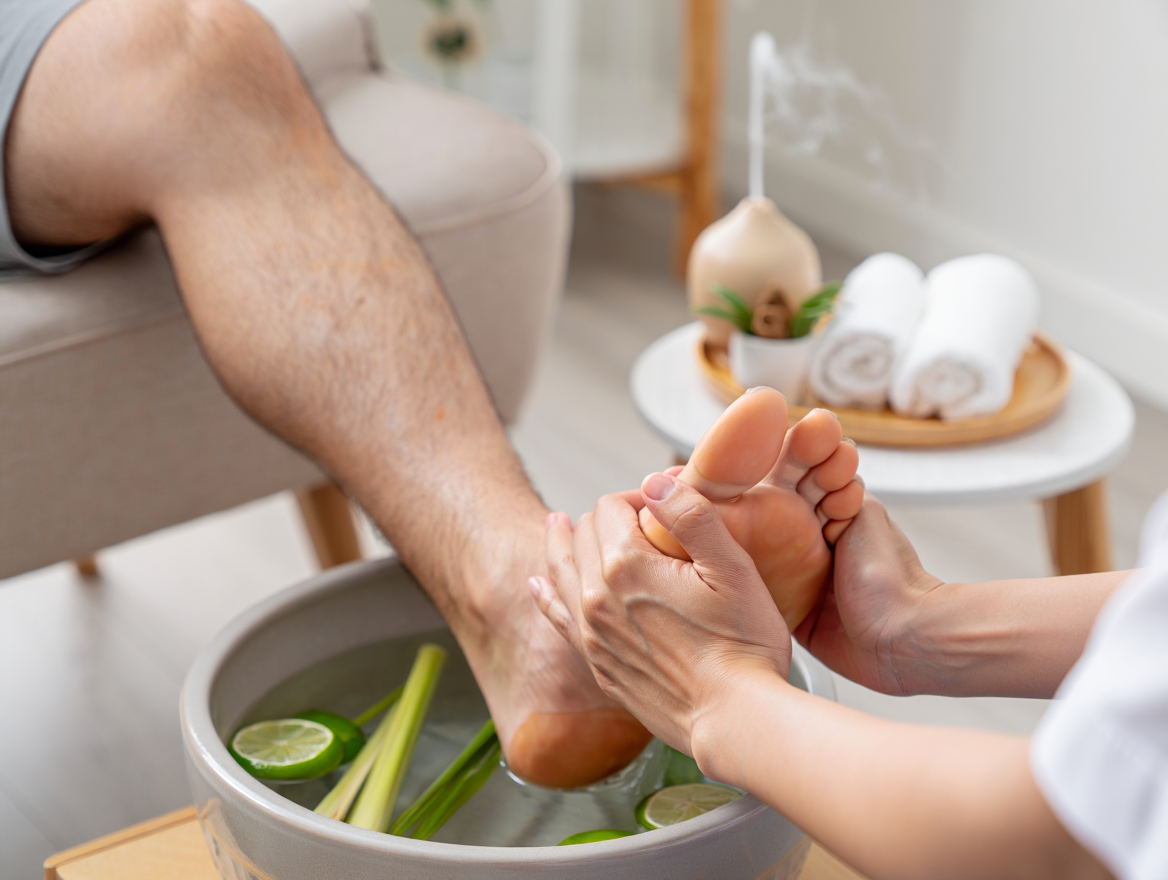 Foot and Body Massage at Home Sai Gon